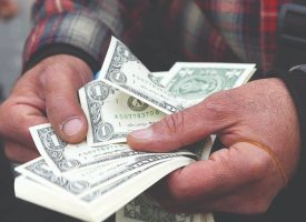 فشار نوسان نرخ ارز بر تولید