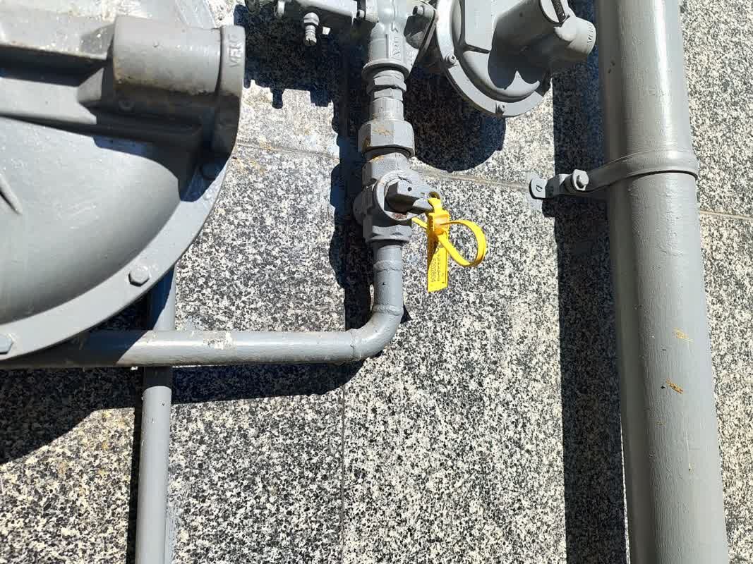 برخورد سفت‌وسخت در اوج سرما؛ گاز باغ‌ویلاها قطع شد