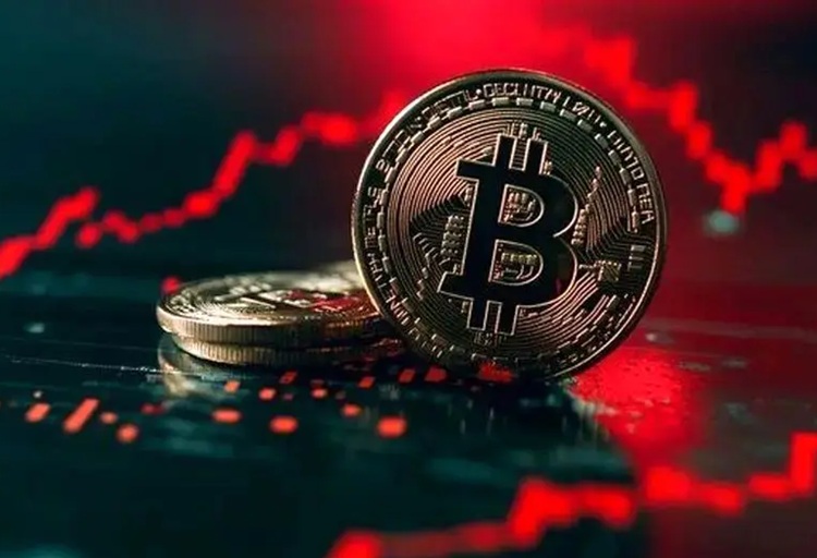 تثبیت بیت‌کوین در ۹۰ هزار دلار؛ عقب‌نشینی کوتاه نگران‌کننده نیست