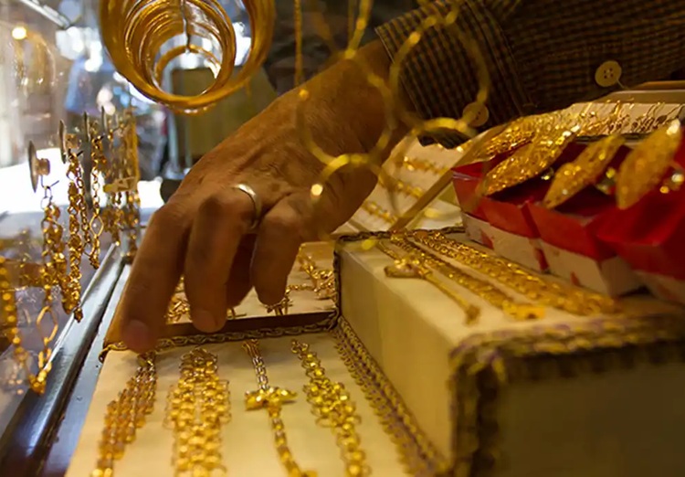 جهش قیمت طلا امروز ۳۰ آذر؛ سکه ۱۴۲ میلیون شد، حباب رکورد زد