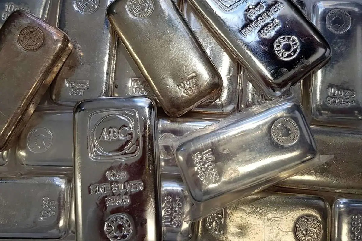 قیمت نقره دو برابر شد؛ زمان سرمایه‌گذاری در این فلز گرانبها رسیده؟