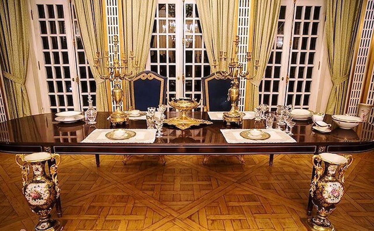 ماجرای سرقت از موزه ظروف سلطنتی