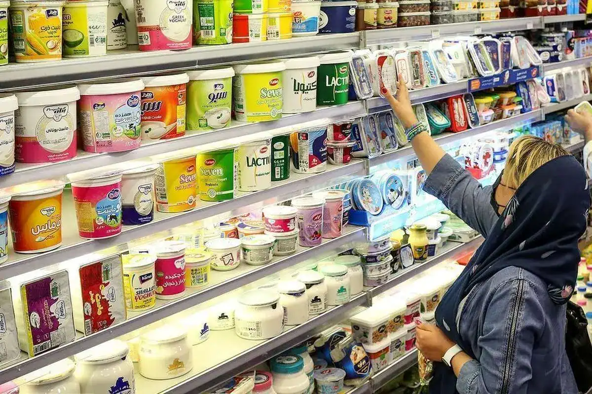 افت قیمت شیر خام، زنجیره گرانی لبنیات را شکست
