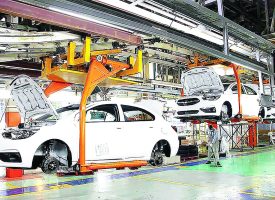 نبض کند تولید خودرو نبض کند تولید خودرو