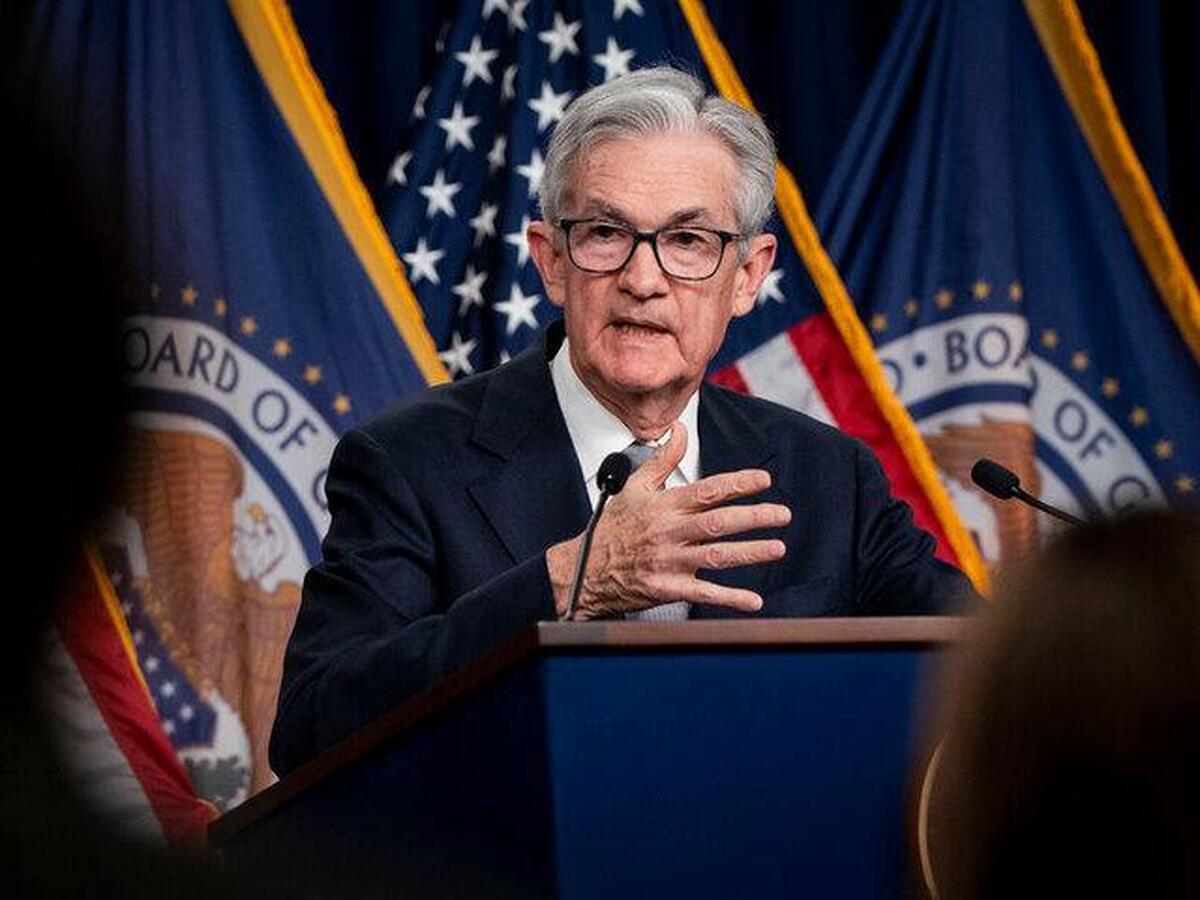 فدرال رزرو بین کاهش و توقف نرخ بهره گیر کرد؛ بازارها منتظر تصمیم بعدی