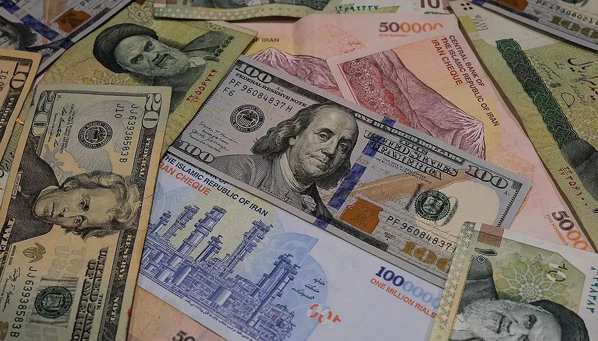 پیش‌بینی ریزش نرخ دلار در صورت رسیدن به ۱۳۰ هزار تومان