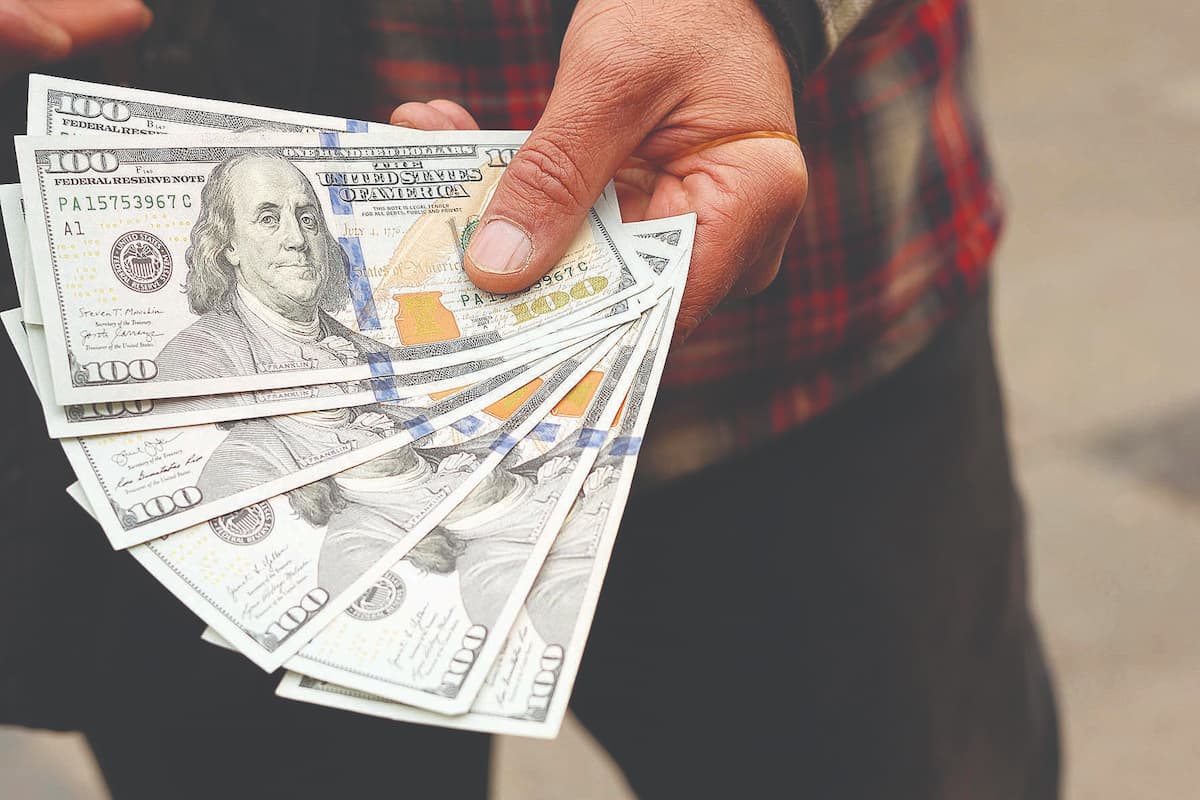 هزارتوی شوک‌های ارزی