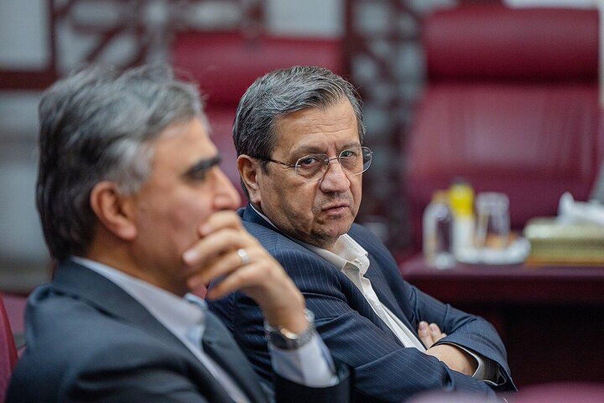 فرزین دلار ۱۴۰ هزار تومانی را به همتی تحویل داد