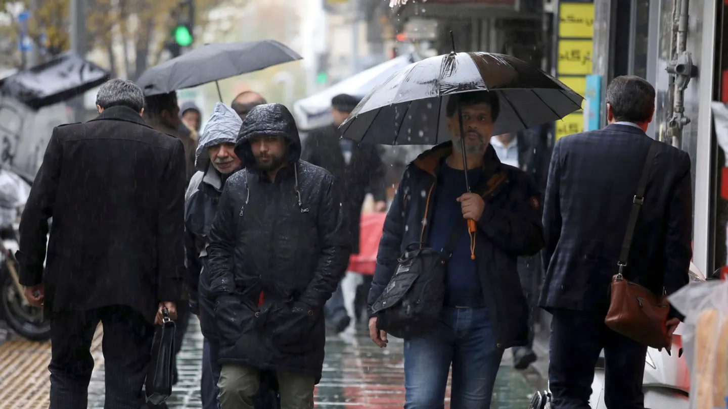 کاهش نسبی دما در پایتخت؛ تهران خود را برای هفته‌ای سرد آماده کند