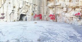 وضعیت اسفبار یادگار دوره هخامنشی