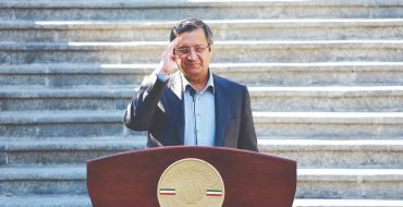 وعده کنترل تورم و مدیریت بازار ارز