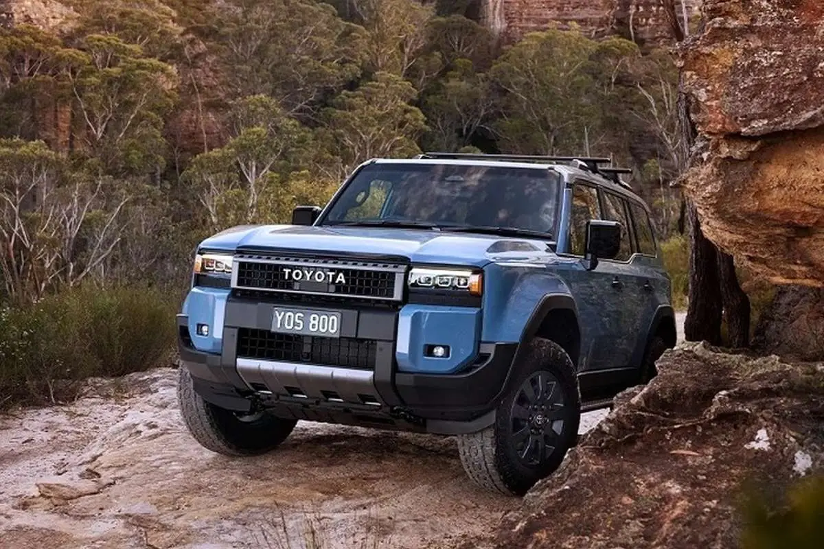 واردات محدود و سود بالای واسطه‌ها، پرادو ۵۲ هزار دلاری را ۳۰۰ هزار دلاری کرد