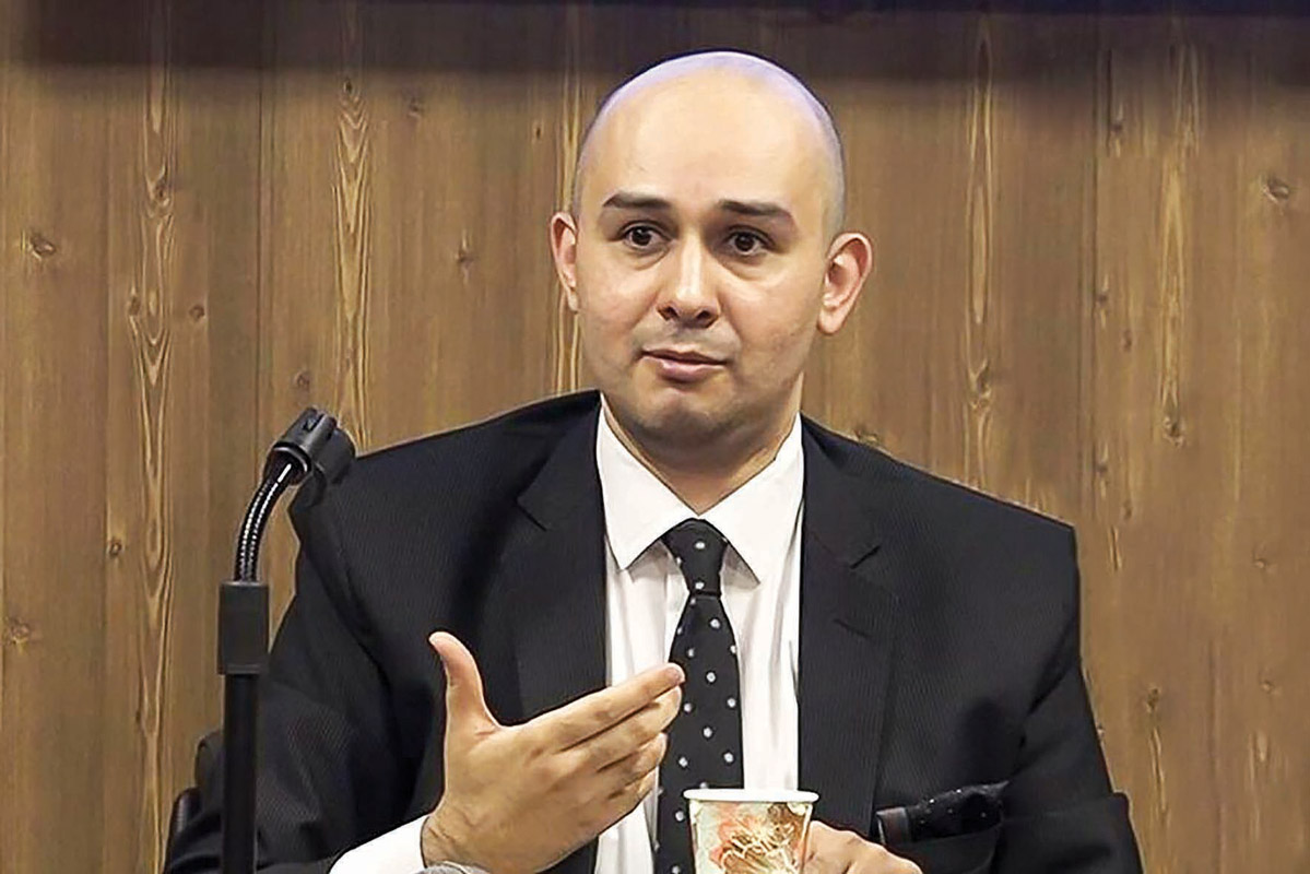 تغییر نام، تداوم بحران