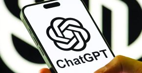 چت‌باتی که دنیا را تکان داد