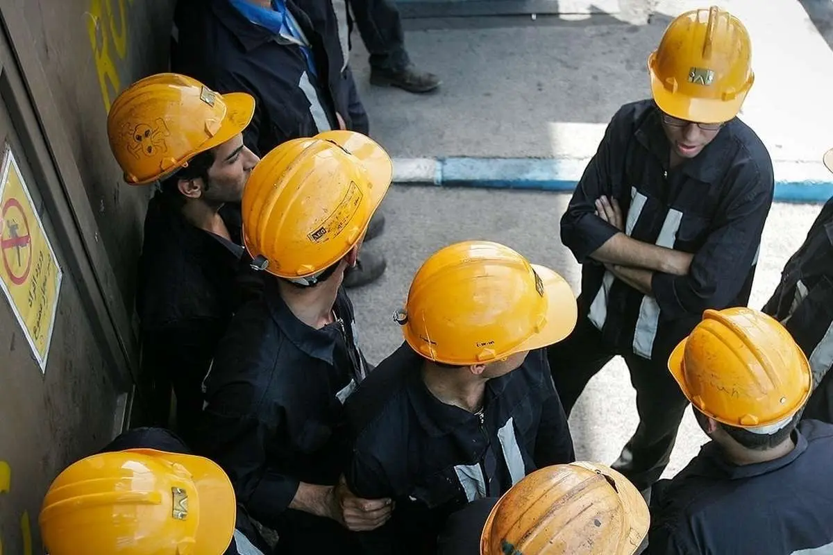 هشدار کارشناسان: حذف یارانه کارگران نتیجه تخلفات کارفرمایان