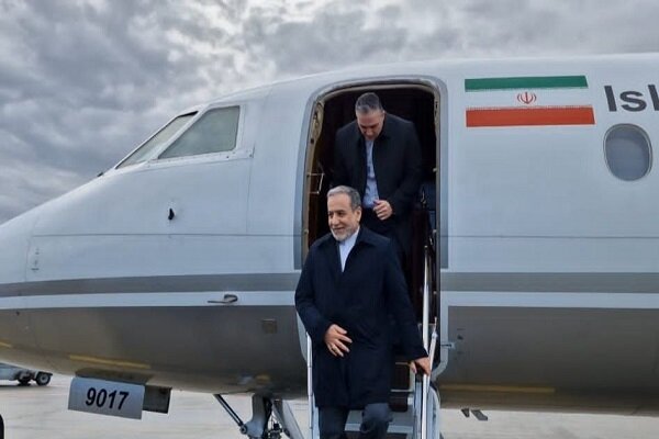 عراقچی با استقبال رسمی وارد استانبول شد