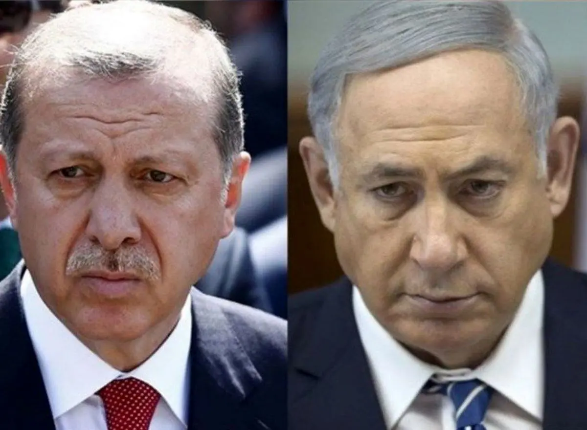 خبرنگار ترکیه ای: معاملات پنهان میان آنکارا و تل آویو به سرنگونی دولت اسد منجر شد