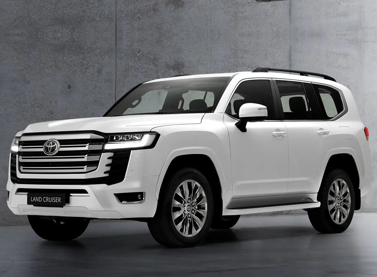 شرایط فروش تویوتا لندکروزر ۲۰۲۵ + قیمت‌ها و گارانتی