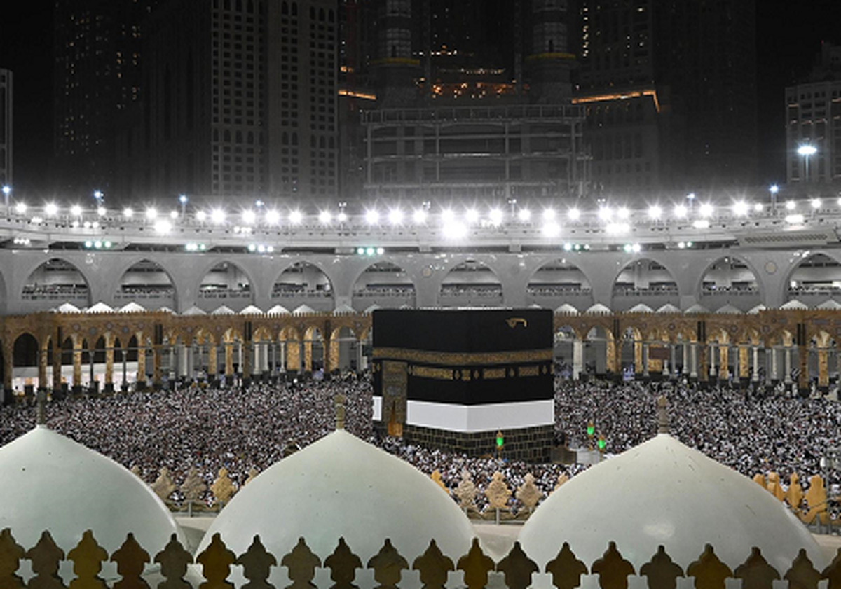 برگزاری کمیسیون بررسی مجدد استطاعت جسمی حدود ۲۰۰ زائر حج تمتع ۱۴۰۵