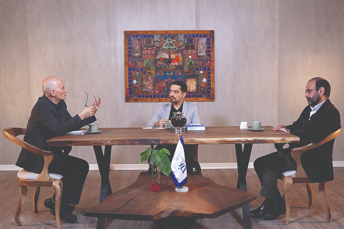 جامعه بی قرار و حاکمیت ناتوان