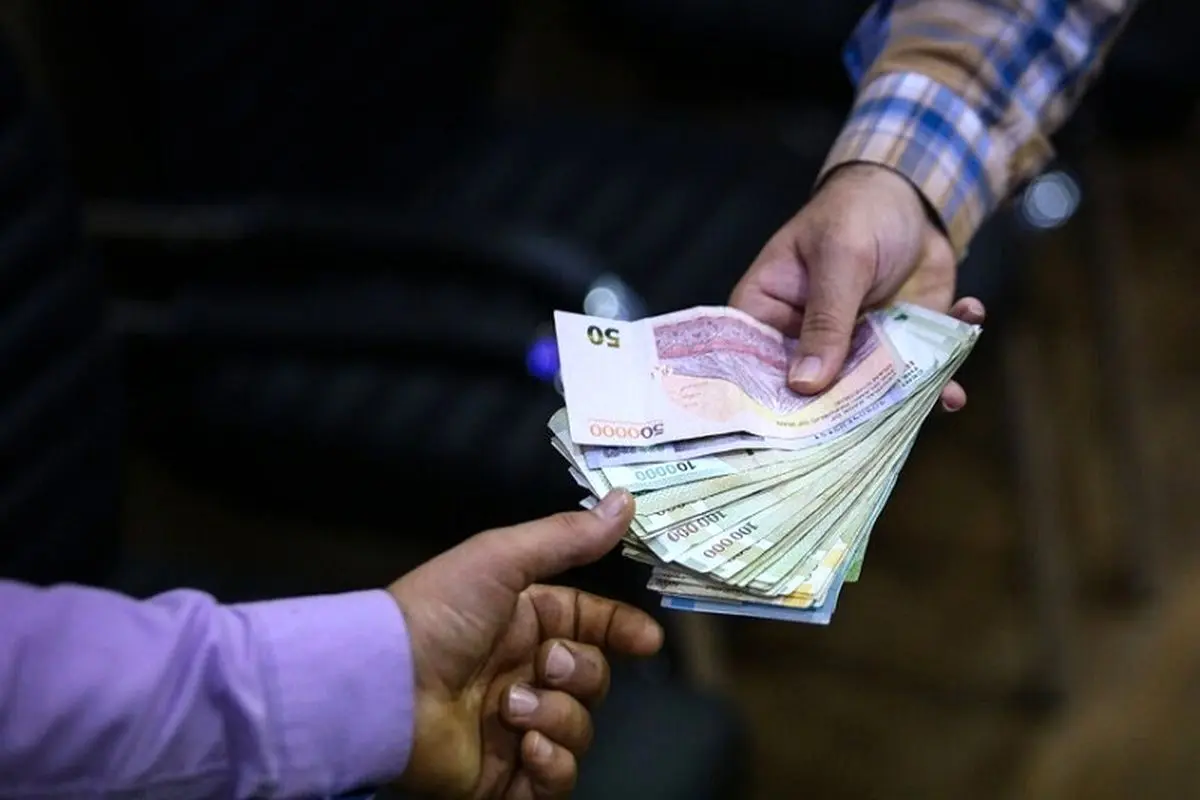 حداقل عیدی کارگران از مرز ۲۰ میلیون تومان عبور کرد