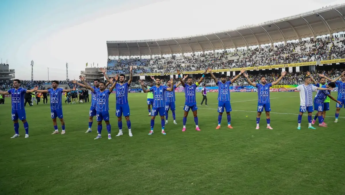 استقلال به دنبال میزبانی از تراکتور خارج از تهران؛ ساپینتو زمین باکیفیت می‌خواهد