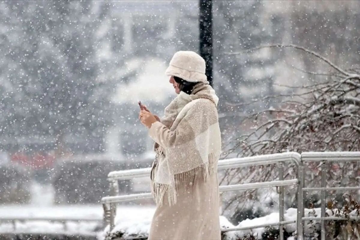 پیش‌بینی بارش باران و برف: تغییرات جوی تهران در روزهای آینده