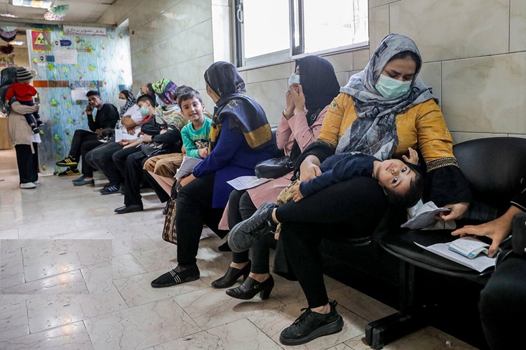 هشدار جدی وزارت بهداشت؛ پیک جدید آنفلوآنزا در راه است