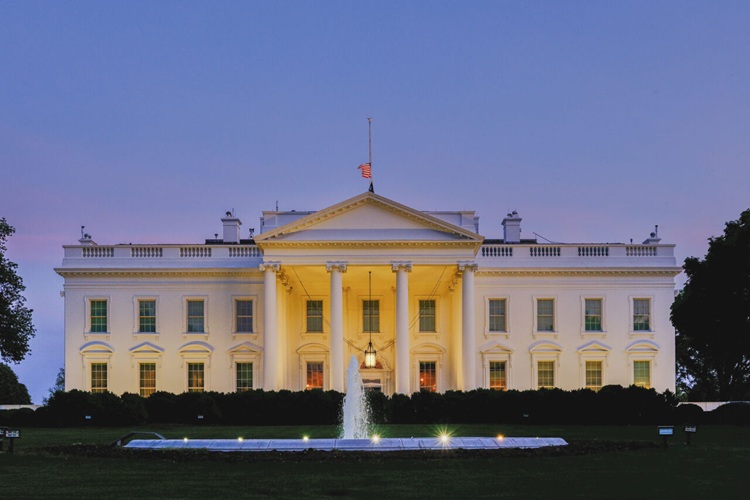 ترامپ و کاخ سفید یک صدا شدند؛ پیام تهدیدآمیز علیه ایران