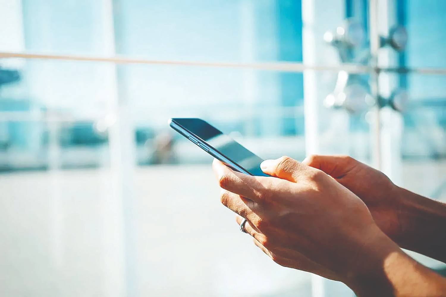 کم‌فروشی اینترنت