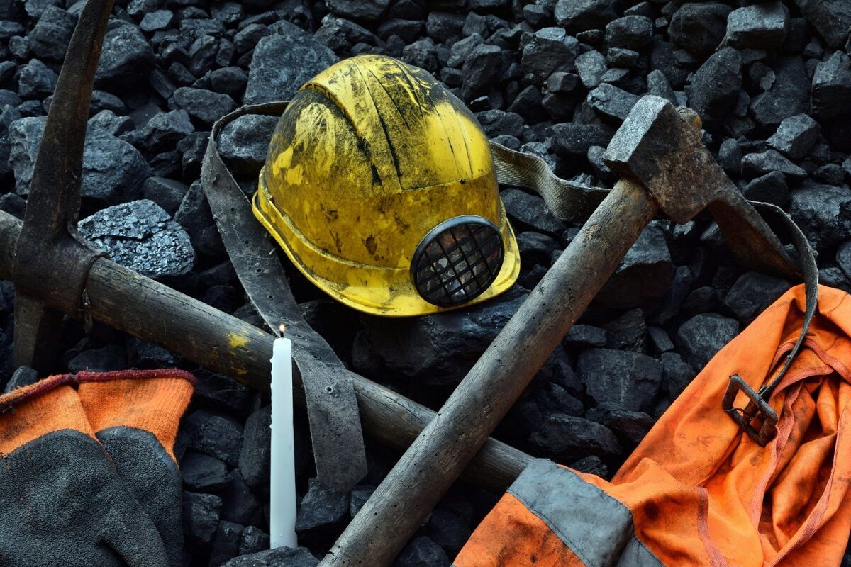 یک فوتی و ۲ مصدوم در حادثه معدن خمرود زرند