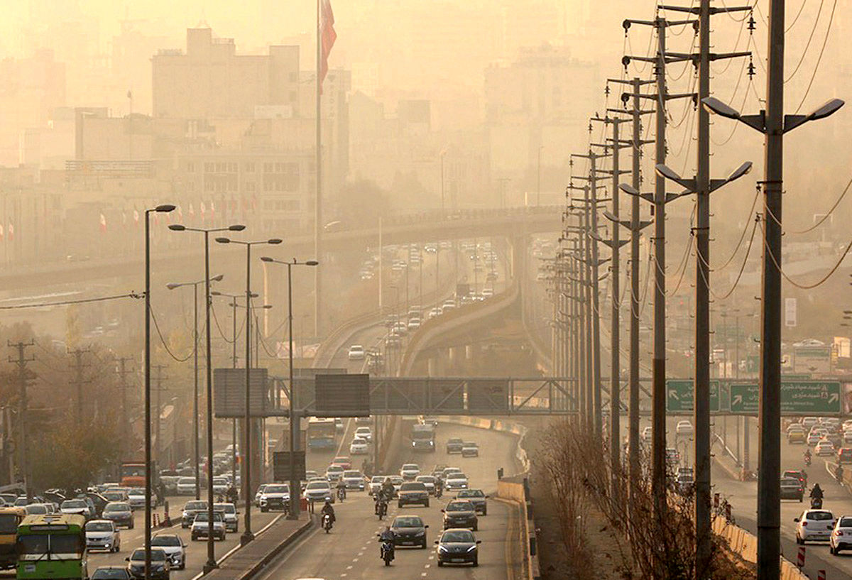 هشدار زرد هواشناسی؛ تهران و کرج در آستانه خفگی