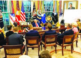 اروپا در منگنه گذشته و آینده اروپا در منگنه گذشته و آینده