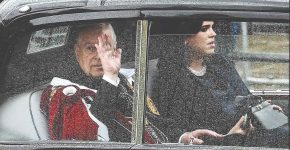 از کاخ سلطنتی تا بازداشتگاه