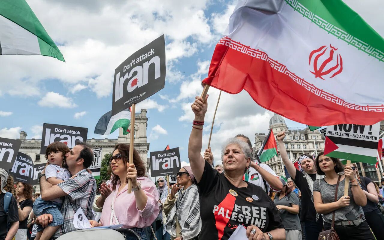 دست واشنگتن خالی‌تر شد؛ انگلیس زیر بار حمله به ایران نرفت