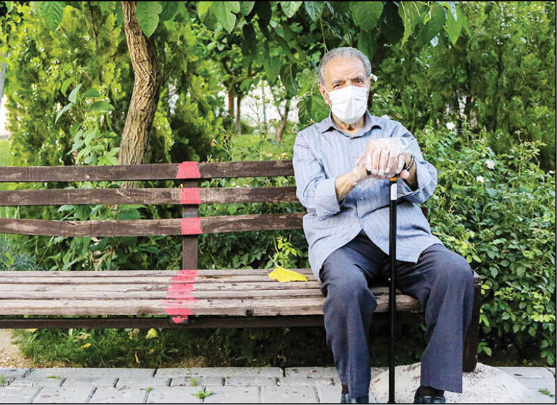 واریز حقوق بهمن بازنشستگان از سه‌شنبه آغاز می‌شود؛ عیدی هنوز بلاتکلیف