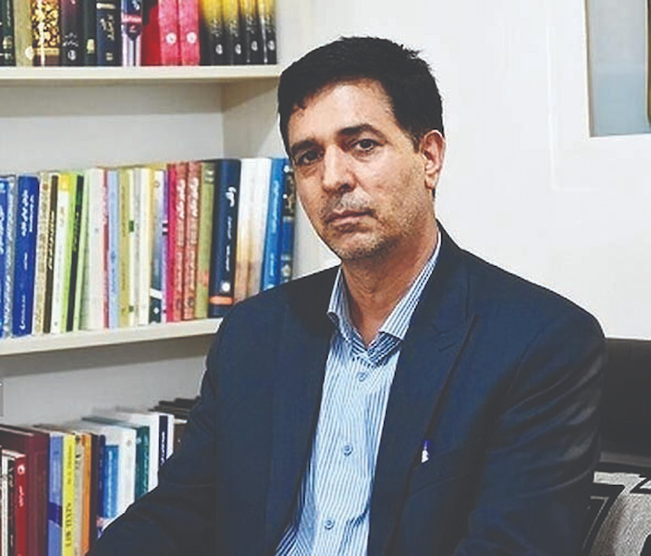 بررسی شایسته‌سالاری در آئین شاهنامه