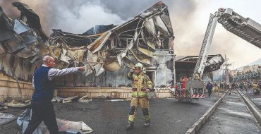 خاکستر وعده‌ها