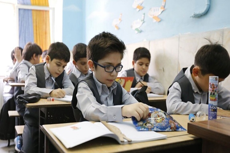 دانش آموزان تهرانی فردا (۱۸ بهمن) به مدرسه نمی‌روند؟