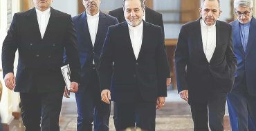 دور شدن سایه جنگ با فرمان آغاز مذاکرات دور شدن سایه جنگ با فرمان آغاز مذاکرات