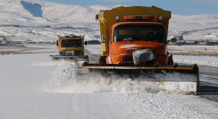 سامانه بارشی قوی ۲۵ استان را فرا گرفت؛ آماده‌باش راهداری در محورهای برف‌گیر