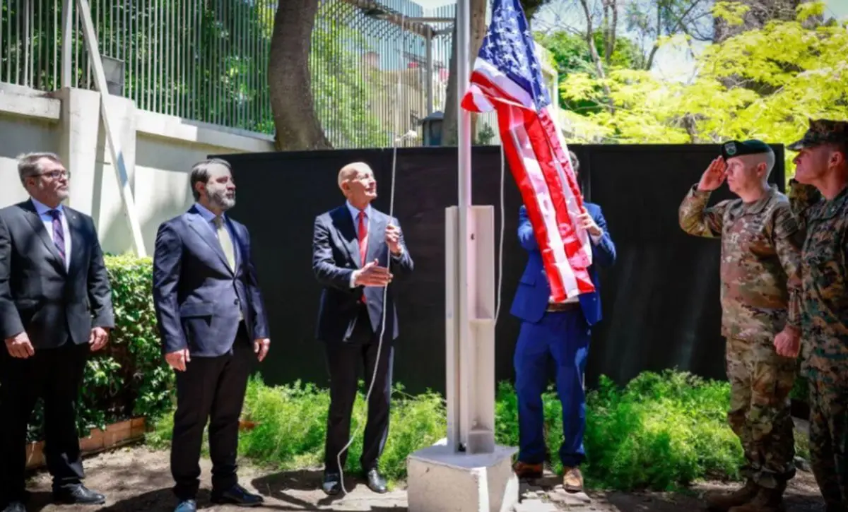 ترامپ سفارت آمریکا در دمشق را بازگشایی می کند