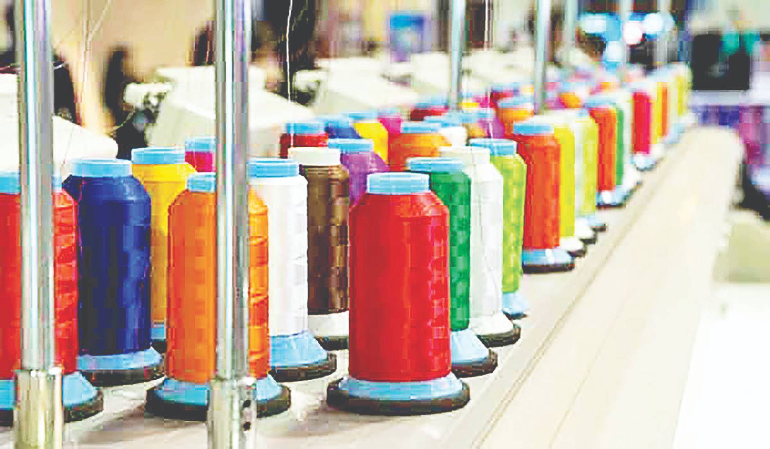 صنایع نساجی زیر فشار گرانی مواد اولیه