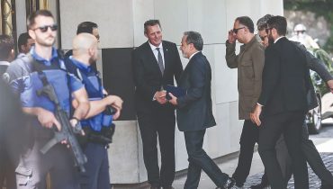 ضرورت آشتی ملی و صلح جهانی ضرورت آشتی ملی و صلح جهانی