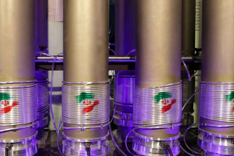 ترامپ روی لبه تصمیم؛ آمریکا بررسی «غنی‌سازی نمادین» ایران را کلید زد