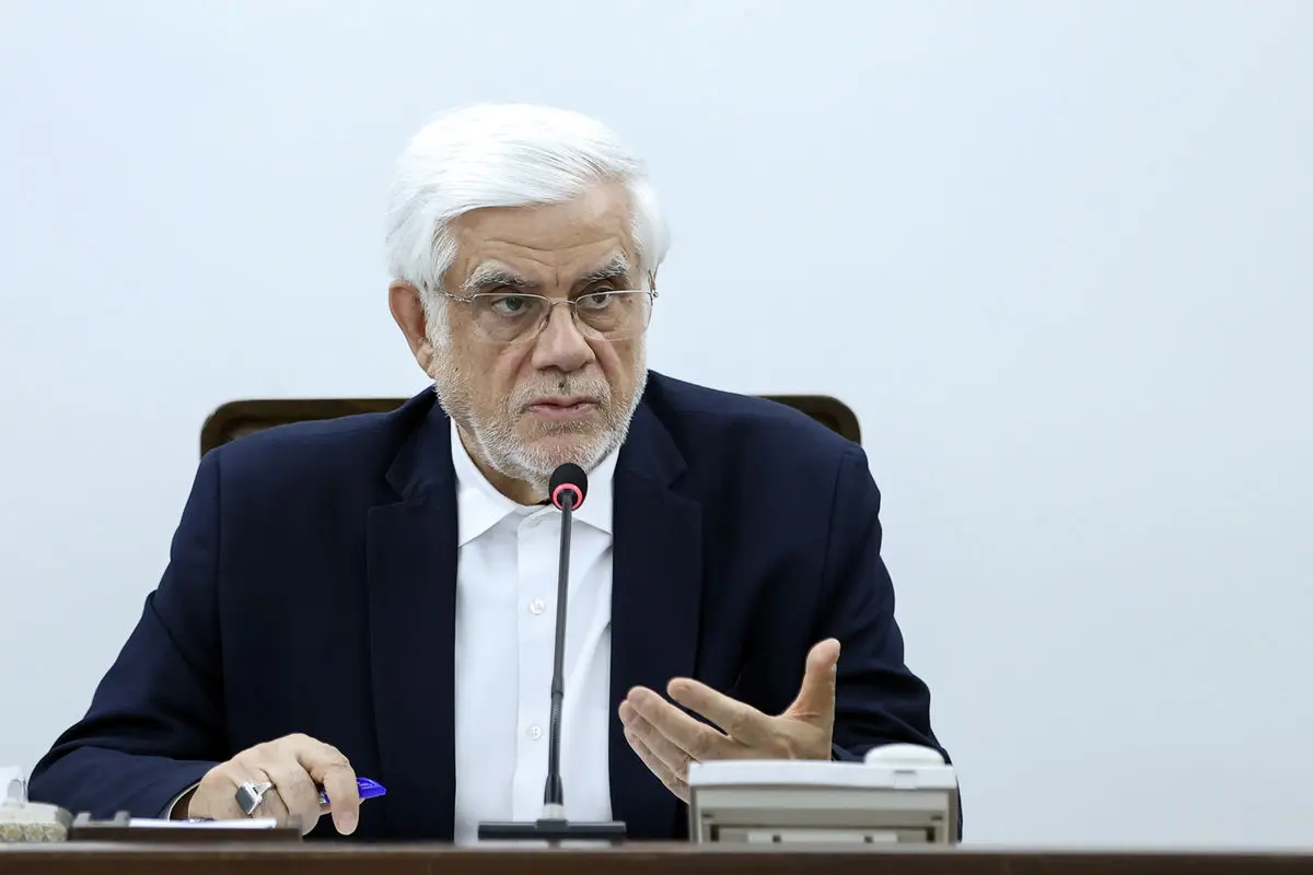 عارف صریح گفت: دولت بدحساب است، اما مالِ مردم‌خور نیست