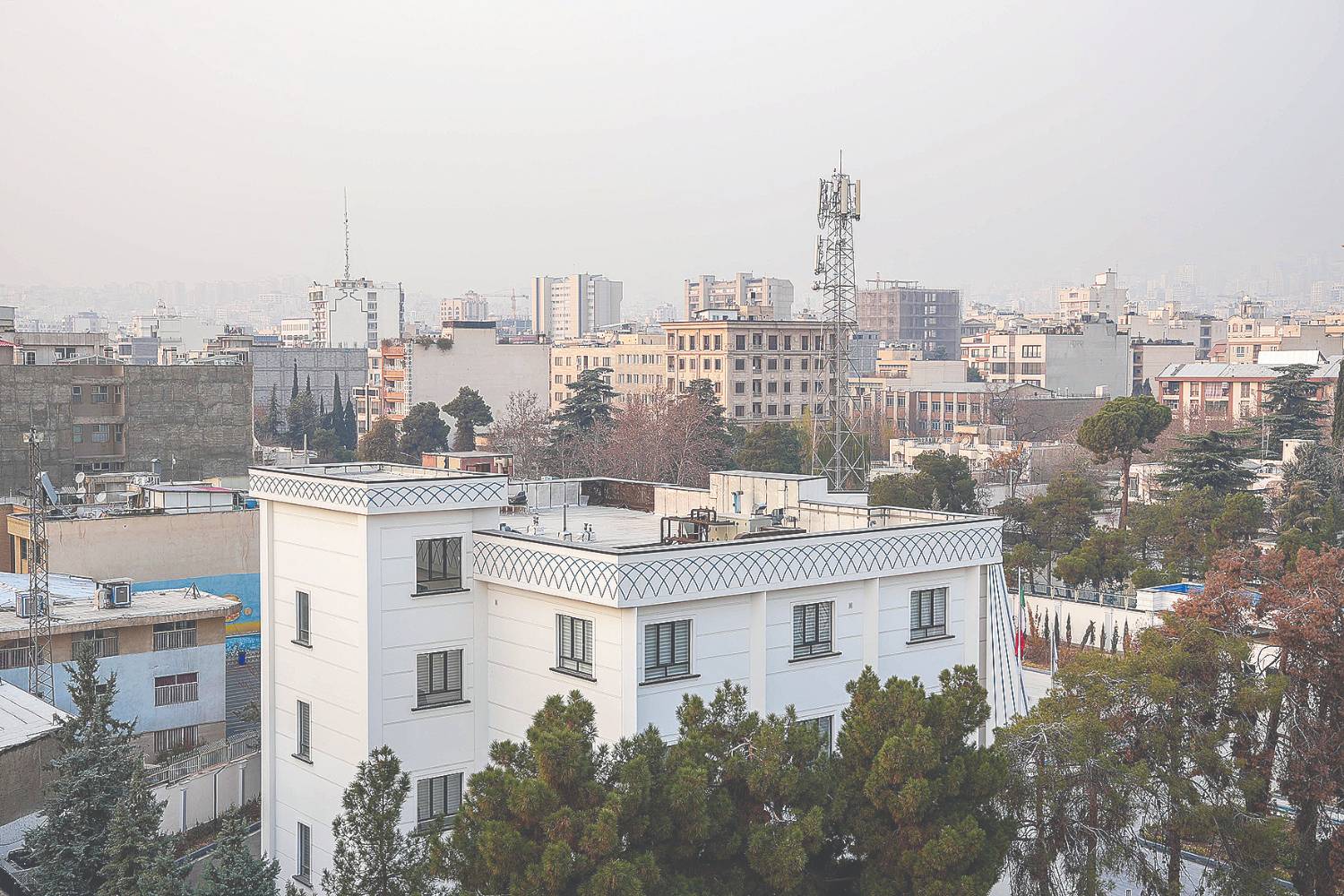 مسکن در دوراهی تعمیق رکود و رونق نسبی