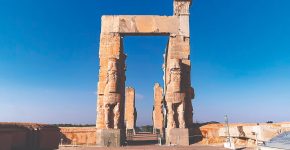 میراث بی‌پناه