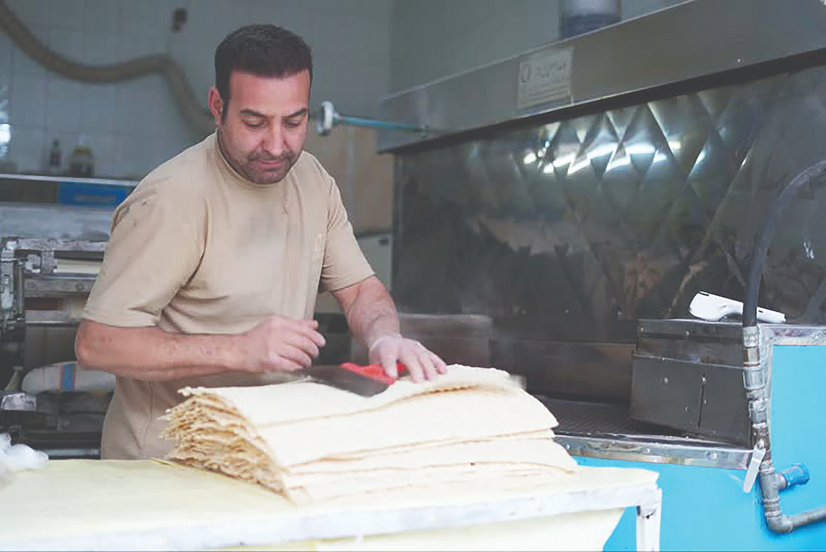 نان در صف گرانی