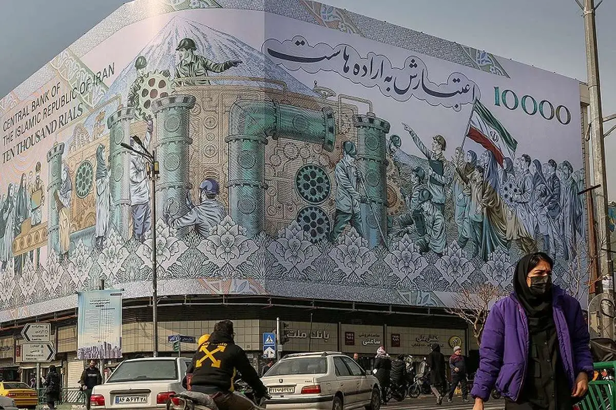 شوک تورمی ۱۴۰۴؛ نرخ تورم ۱۴.۳ درصد بالا رفت، نان و سبزیجات گران‌تر شدند